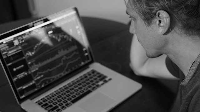 Dexscreener Usage Guide: What Is FDV?